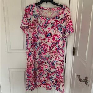 Lilly Pulitzer White Dress with Pink and Light Blue Paisley Accents